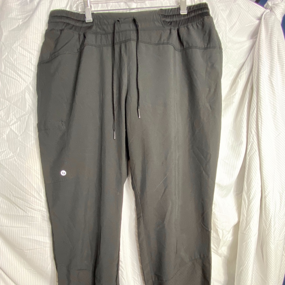 Barco One jogger scrubs